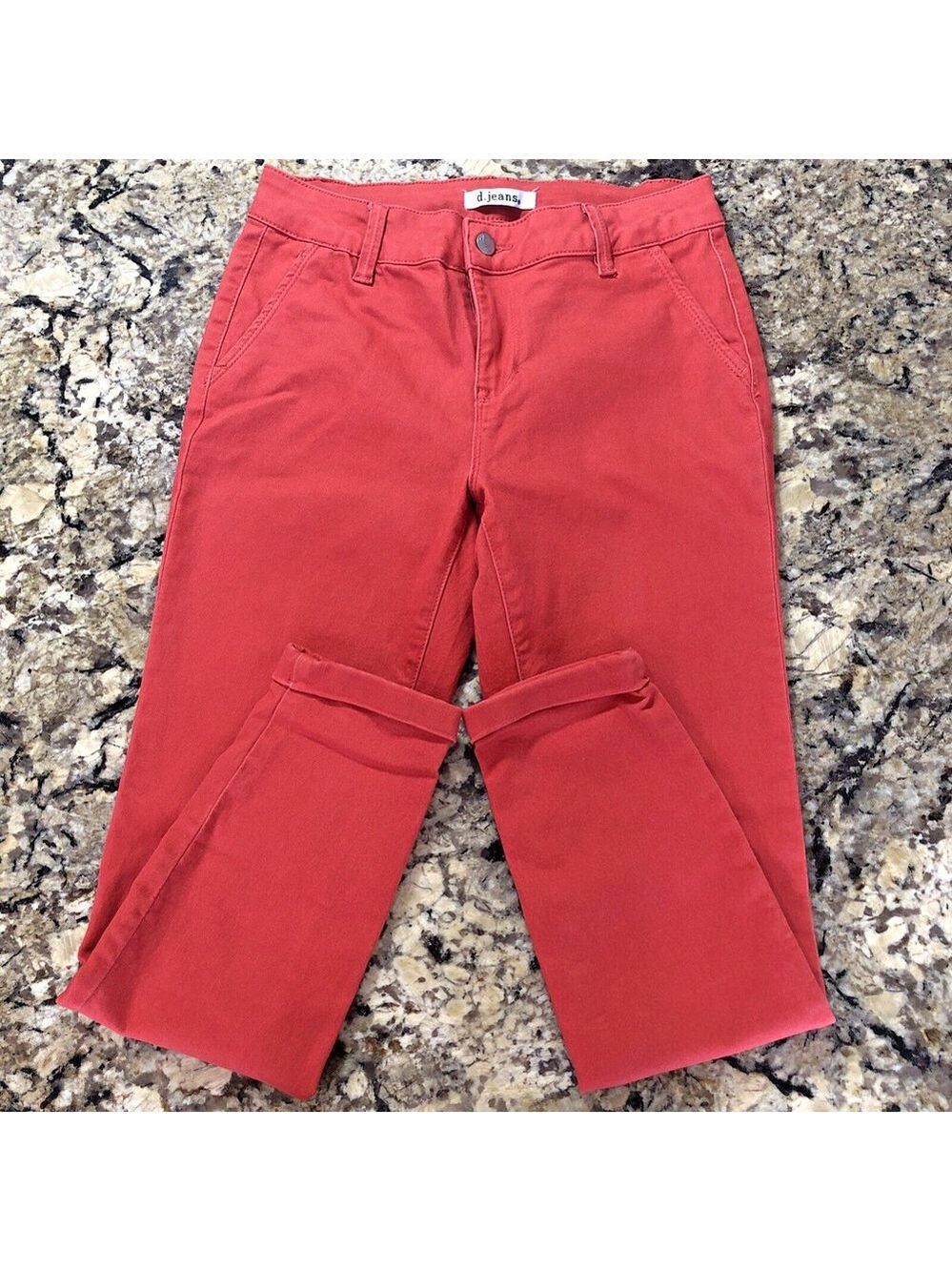 Size 6 X 25 d. jeans Womens Ankle Jeans Stretchy Folded Hem Salmon Color